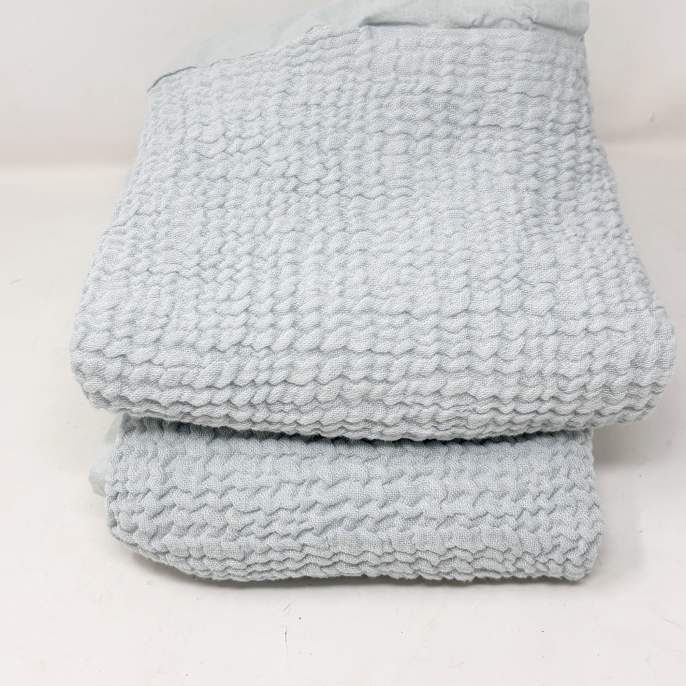 NESTWELL Set Of 2 Blue CLOUD GAUZE LINEN COTTON Pillow Shams Standard 20” X 36”